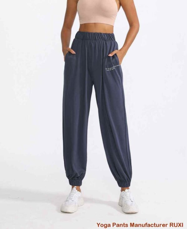 Essentials 3 Stripes trainingspak Ruxi be2268